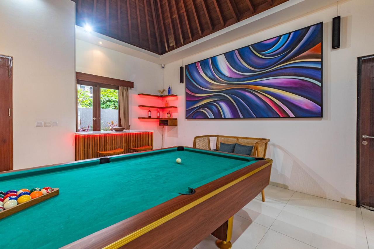 5 Bedroom Villa Sultan Luxury Entertainment And Relaxation Семиняк Екстериор снимка